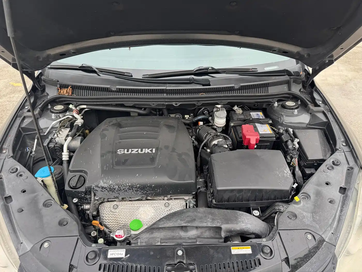 Suzuki Kizashi 2013 2011 2.4L 2WD CVT Standard Edition