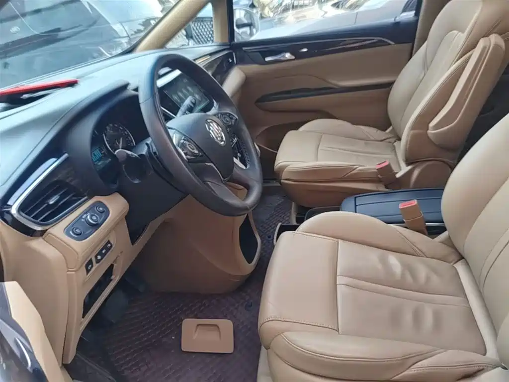 Buick GL8 2017 ES 28T Flagship China V фото 15