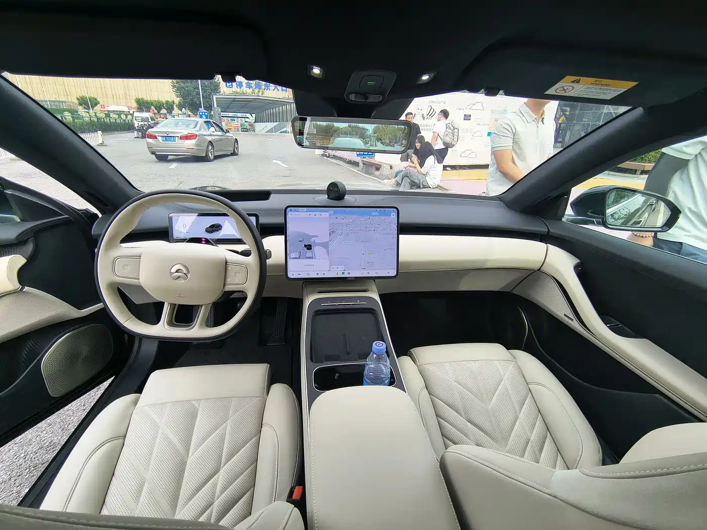 NIO ET5T фото 5