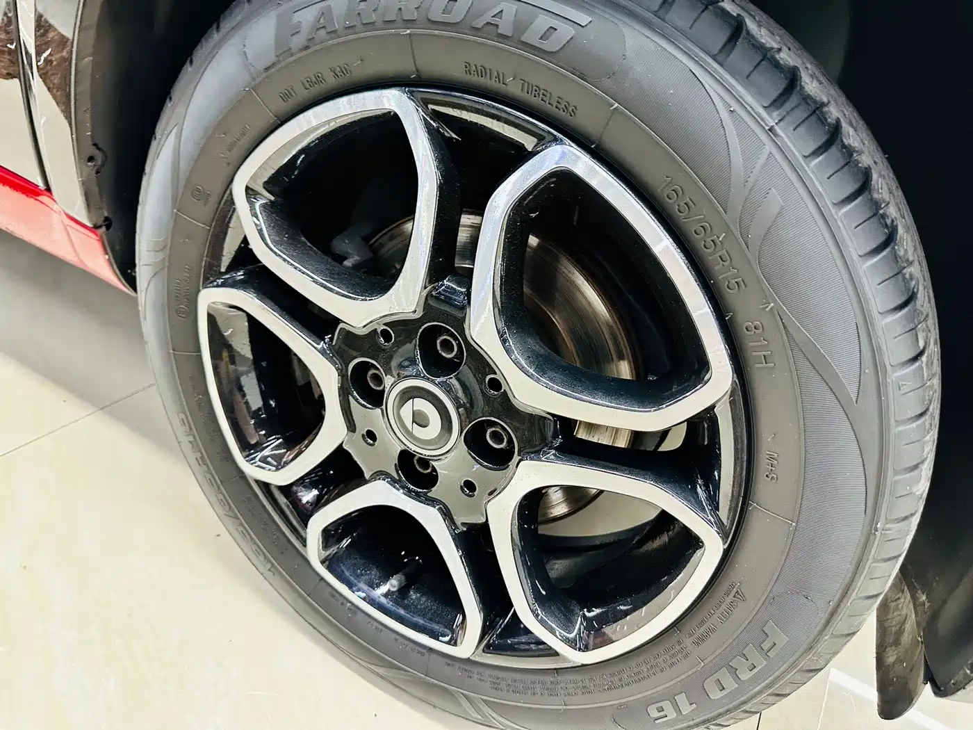 smart fortwo 2019 2019 0.9T 66kW Hardtop Wind Edition China VI