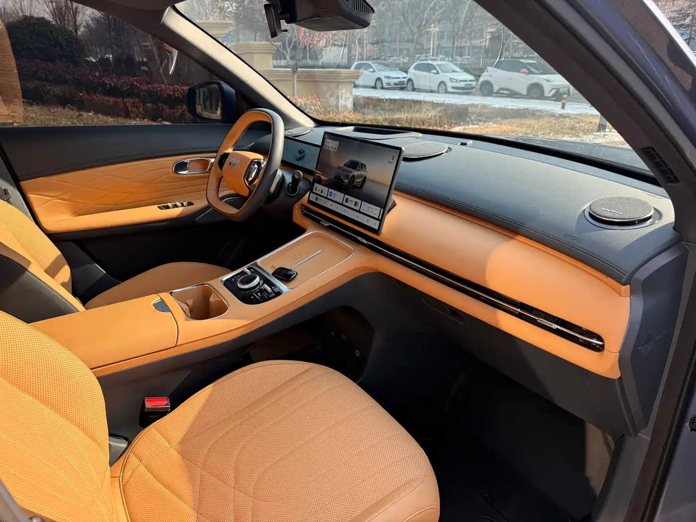 Geely Galaxy Galaxy Starship 7 EM-i 2025 120km Navigation Edition фото 8