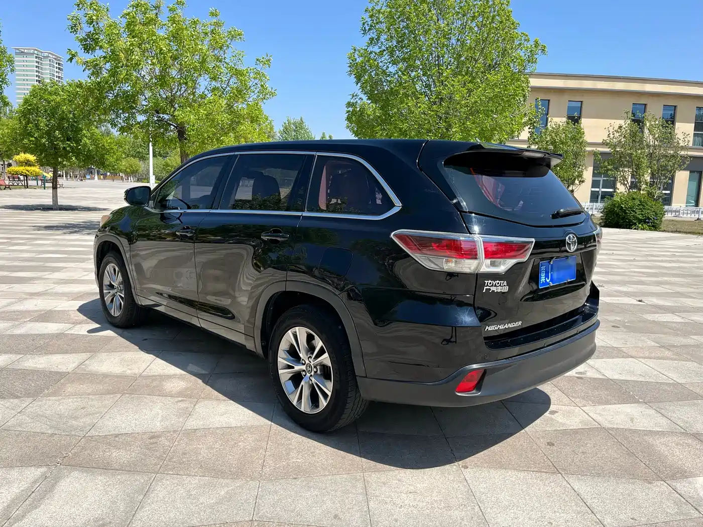 Toyota Highlander 2017 2.0T 2WD Elite 7-Seater фото 4