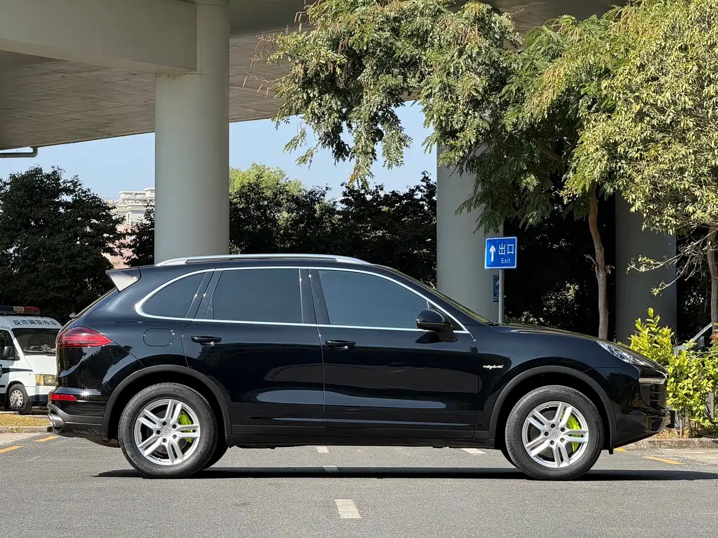 PORSCHE CAYENNE NEW ENERGY