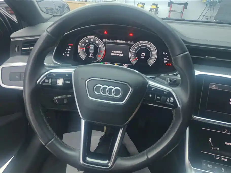 Audi A6L 2021 40 TFSI Luxury Sport фото 15