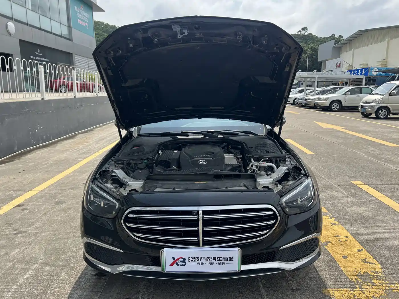 Mercedes-Benz E-Class New Energy 2022 Facelift E 350 e L Plug-in Hybrid Sedan фото 20