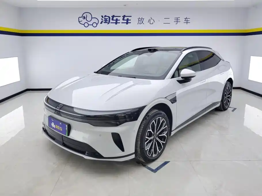 Zeekr 007GT 2025