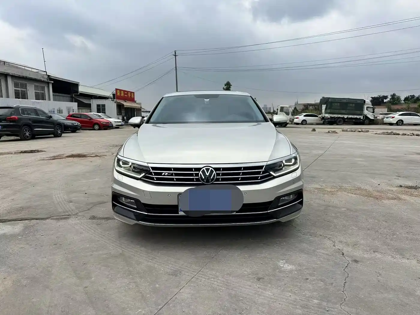Volkswagen Magotan 2019 330TSI DSG Luxury Class China VI фото 2