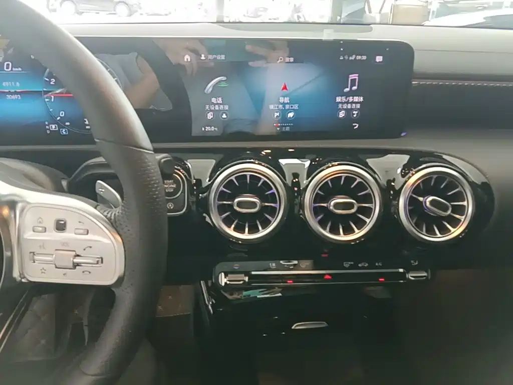 MERCEDES-BENZ CLASS A