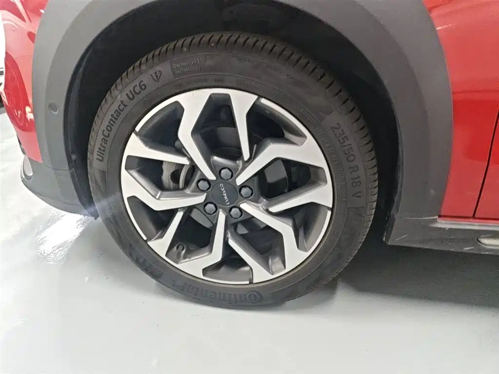 Lynk & Co 02 2019 1.5T DCT FWD Jin Pro Version China VI фото 23
