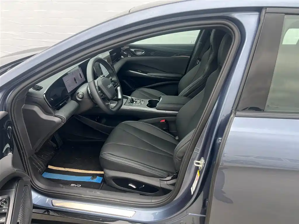 BYD Seal 2025 510 Smart Navigation Edition фото 7