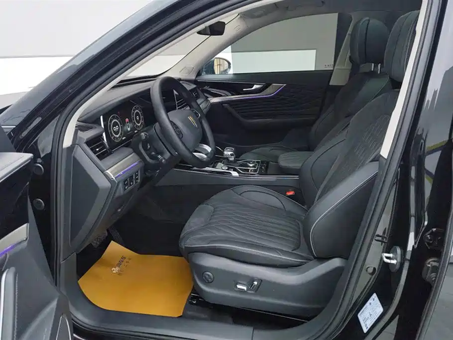 Hongqi HS5 2022 Facelift 2.0T Smart Flag Enjoyment Edition фото 9