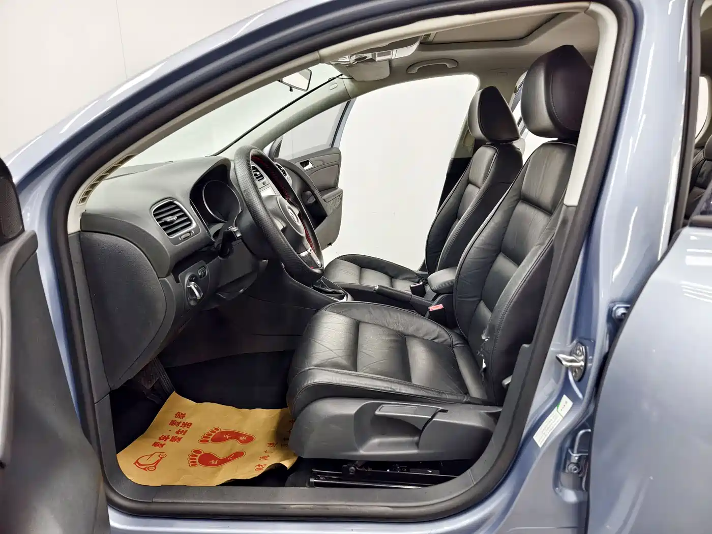 Volkswagen Golf 2011 1.4TSI Auto Comfort фото 11