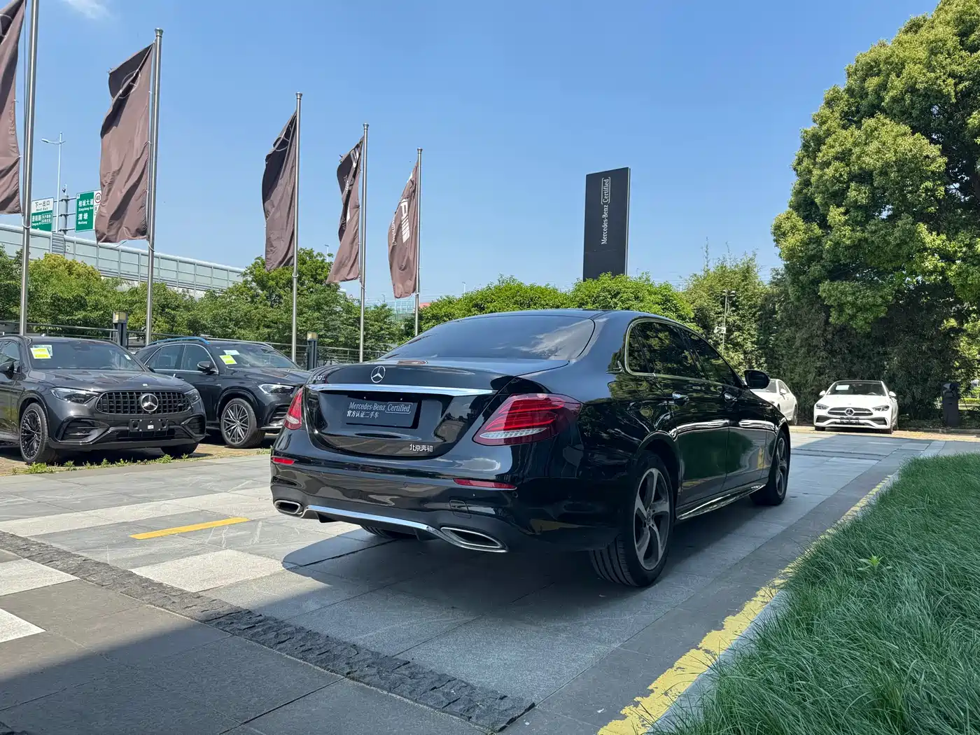 Mercedes-Benz E-Class 2018 Facelift E 300 L Sport Fashion фото 18