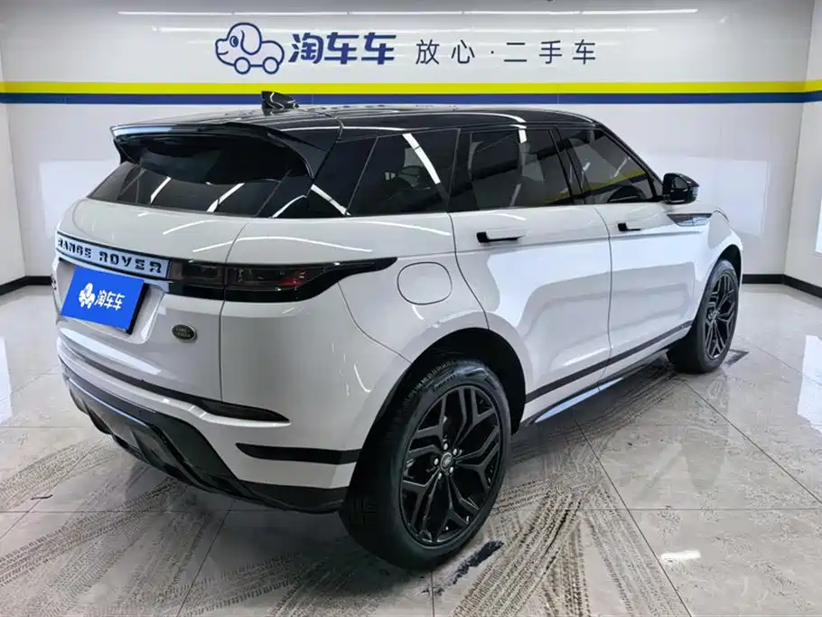 Land Rover Range Rover Evoque 2020 Model 249PS R-DYNAMIC S Gloss Black Sport Edition фото 3