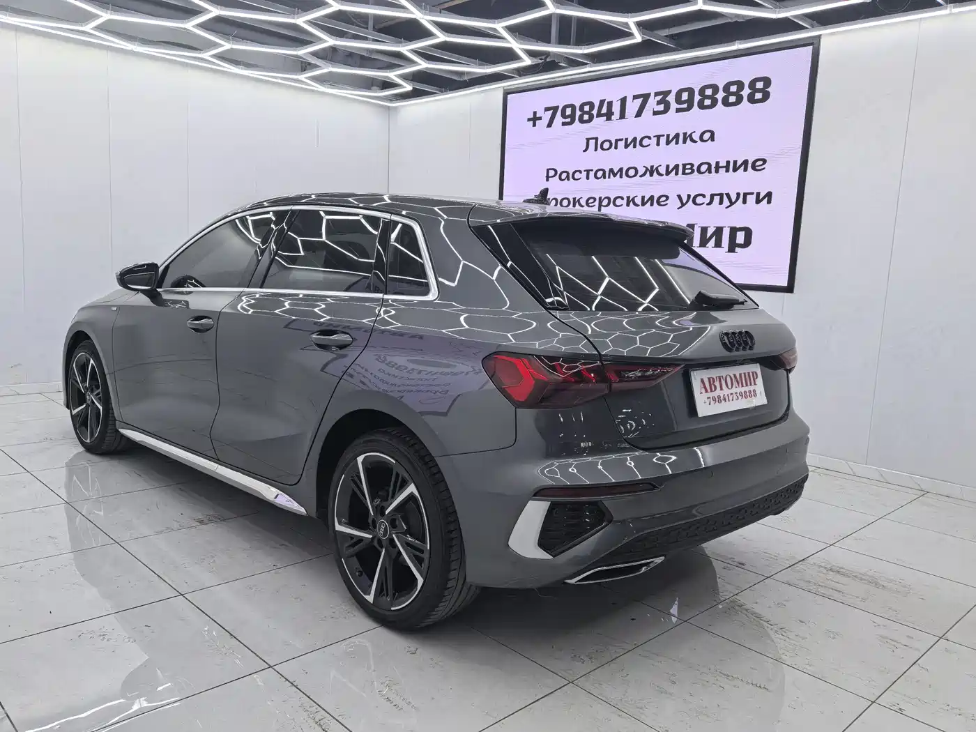 Audi A3 2023 Facelift Sportback 35 TFSI Fashion Sport фото 8