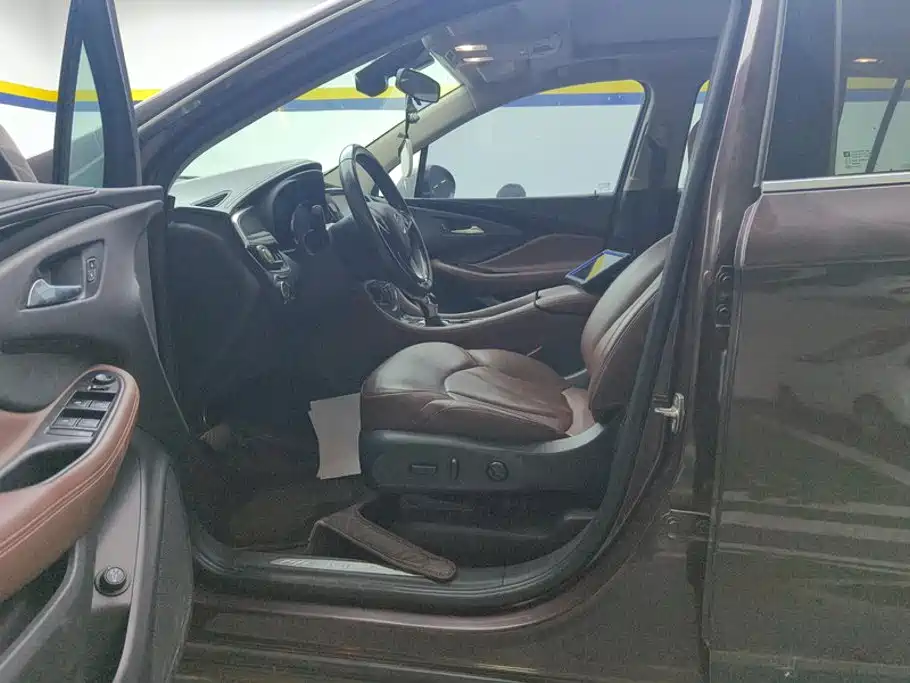 Фото 7 - Buick Envision Plus