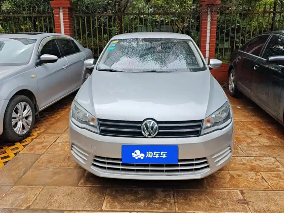 Volkswagen Jetta 2015 Value Edition 1.6L Manual Fashion фото 2