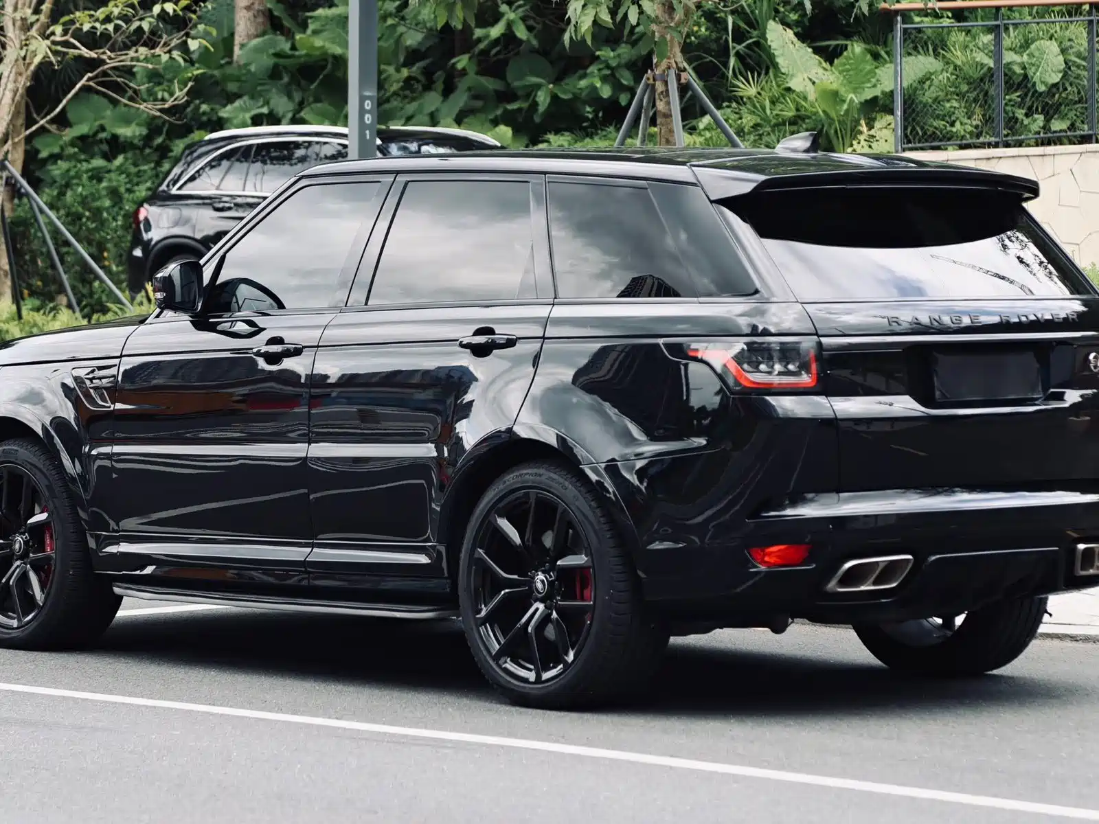 Photo 3 - Land Rover Range Rover Sport