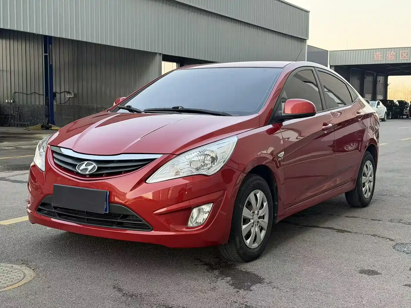 Hyundai Verna 2013 Sedan 1.4L Automatic Standard GL