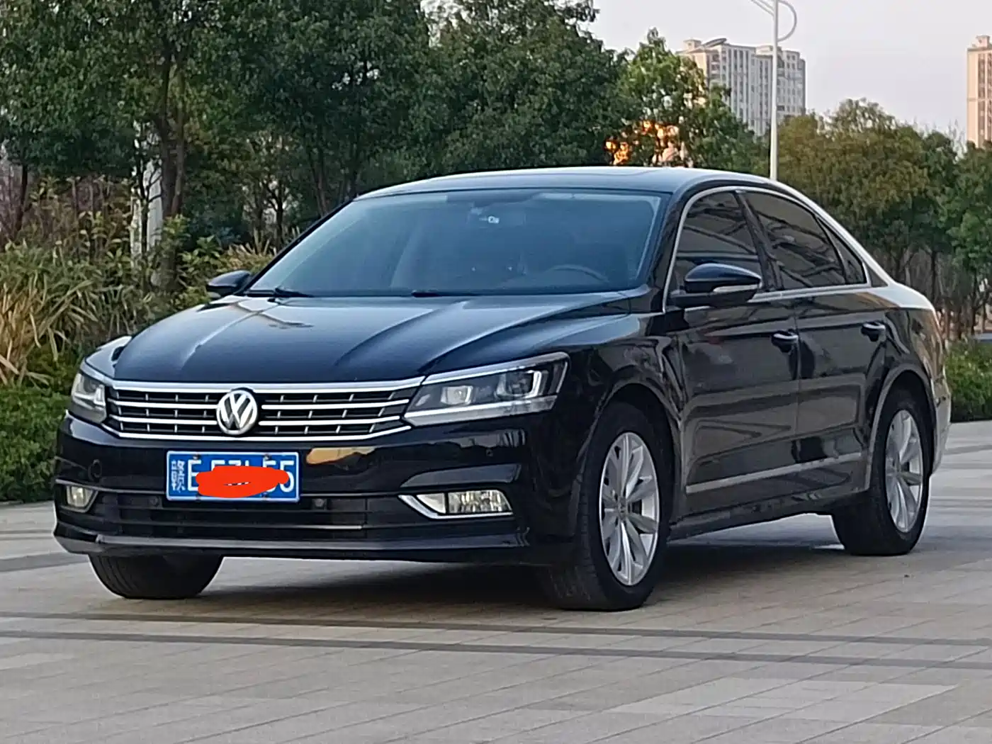 Volkswagen Passat 2017 330TSI DSG Prestige фото 3