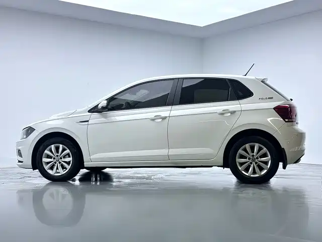 Volkswagen Polo 2021 2021 Plus 1.5L Automatic Colorful Tech Edition