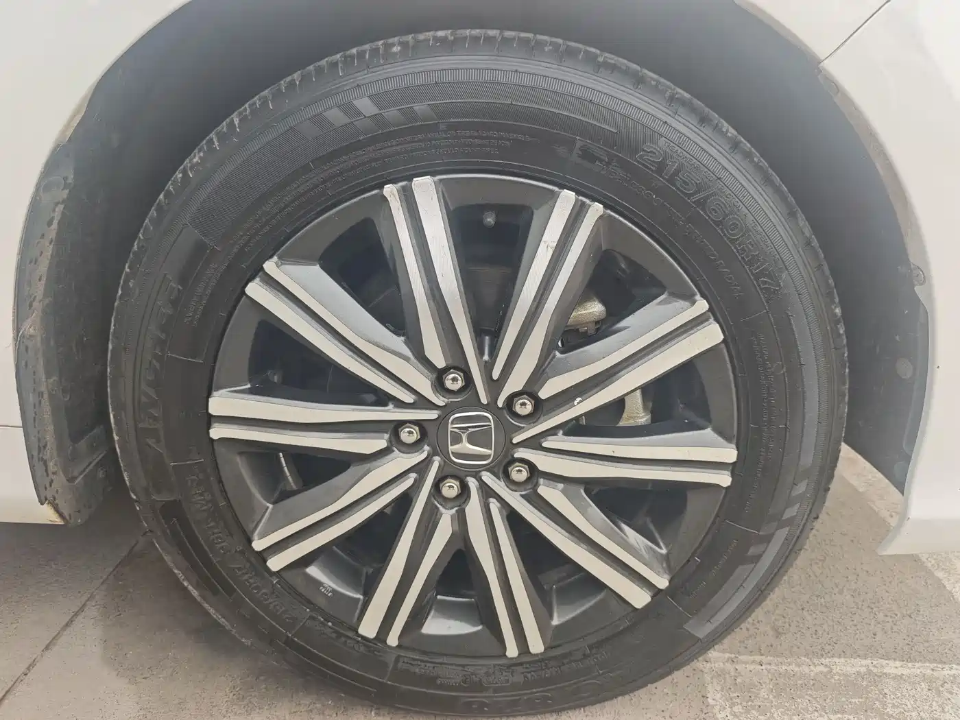 Honda Odyssey 2022 2.0L e:HEV Sharp·Enjoyment Edition фото 8