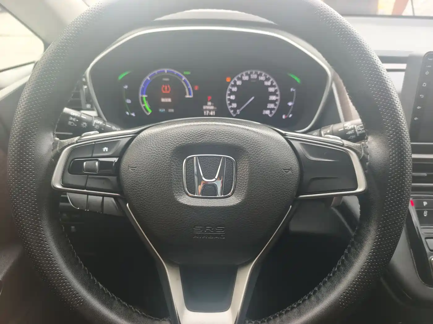 Honda Odyssey 2022 2.0L e:HEV Sharp·Enjoyment Edition фото 13