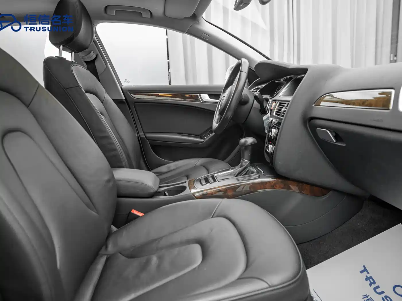 Audi A4L 2013 35 TFSI Automatic Comfort фото 14