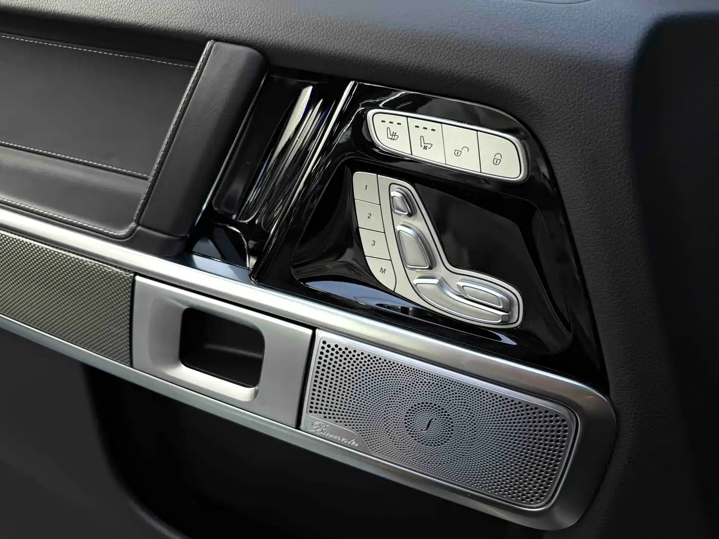 Mercedes-Benz G-Class 2022 G 500 фото 29
