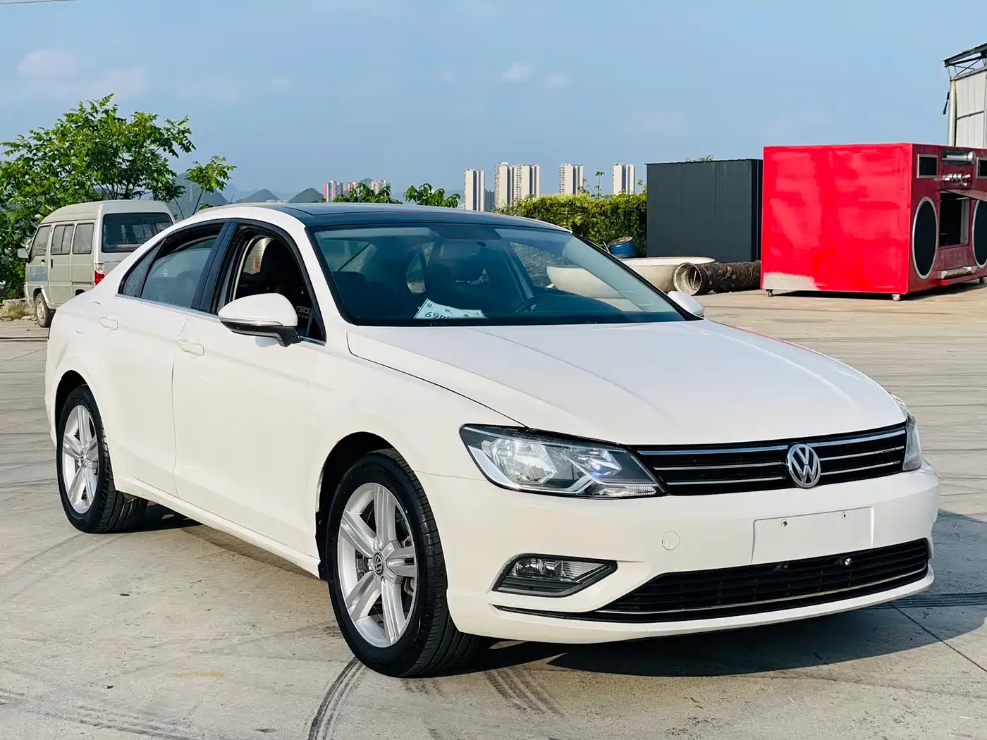 Volkswagen Lamando 2018 280TSI DSG Comfort Edition фото 3