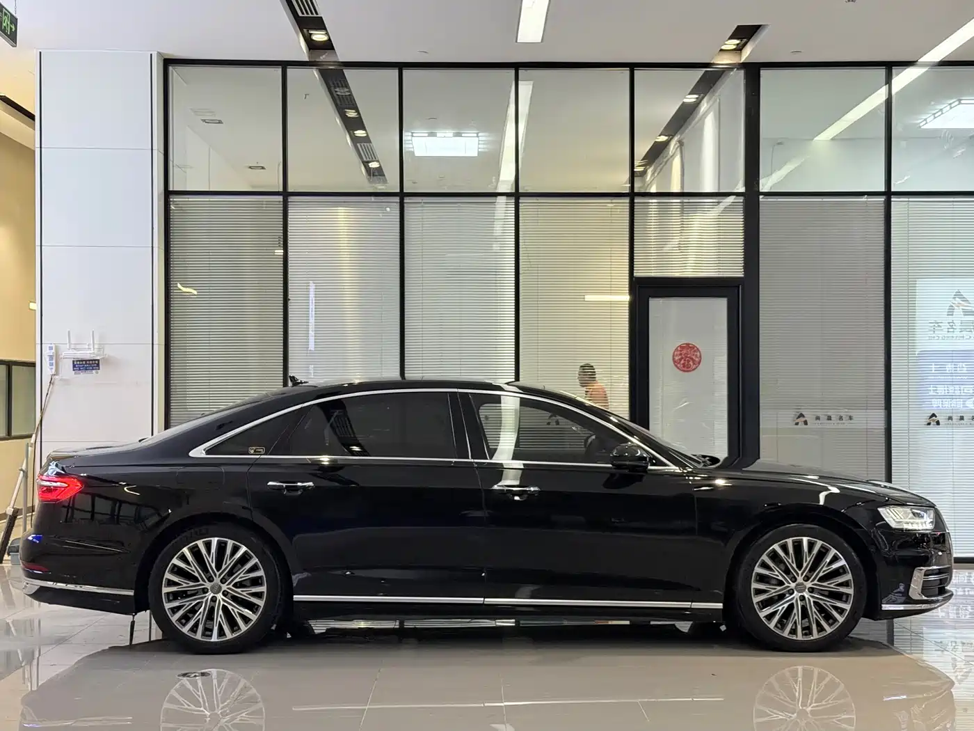 Audi A8 2019 Plus A8L 50 TFSI quattro Luxury фото 17