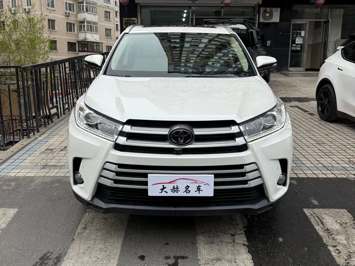 Toyota Highlander 2018 2.0T 2WD Luxury 7-seater (China V) фото 2