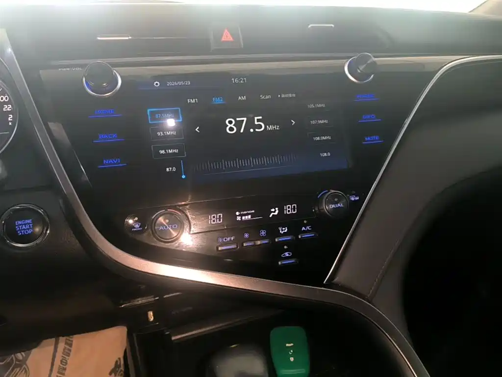 Toyota Camry 2019 Facelift 2.0G Luxury Edition фото 13