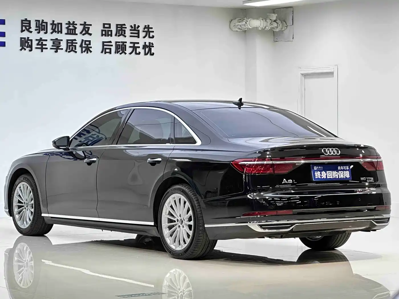 Audi A8 2021 A8L 50 TFSI quattro Comfort фото 11