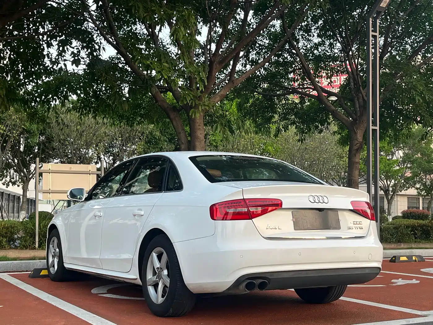 Audi A4L 2015 35 TFSI Auto Standard фото 7