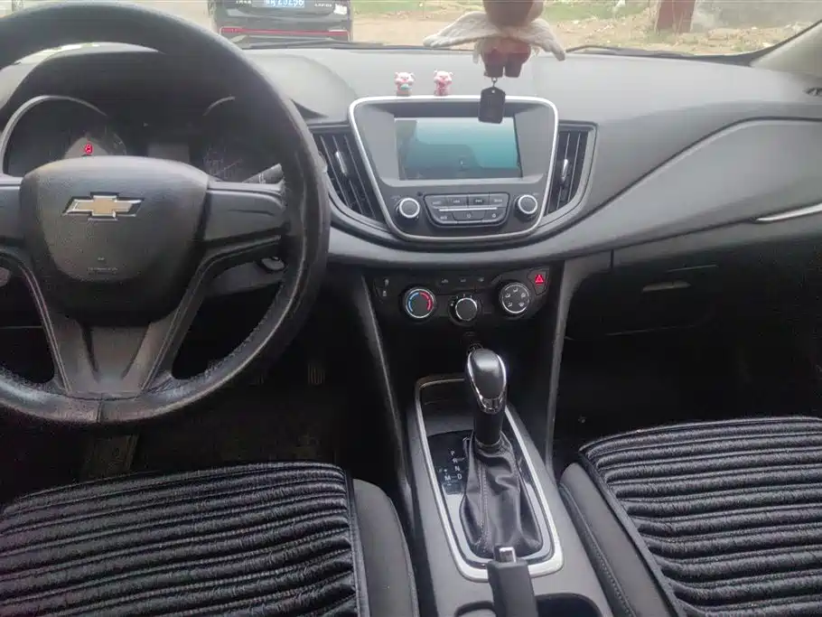 Chevrolet Cavalier 2019 320 Automatic Enjoyment Edition фото 12