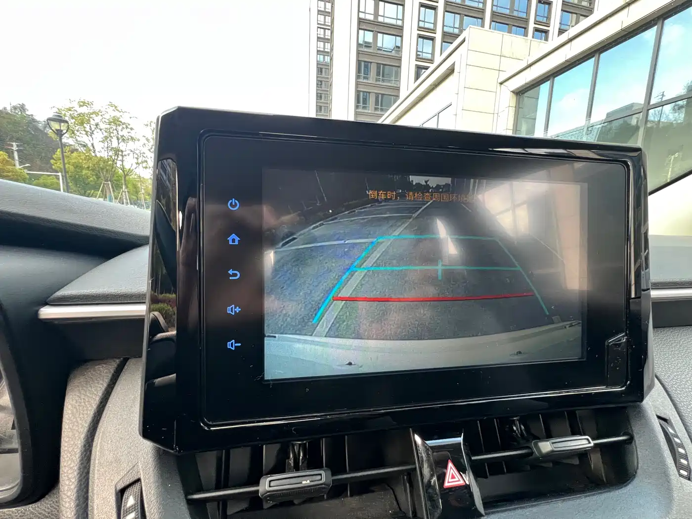 Toyota Corolla 2023 1.2T Pioneer Edition фото 19