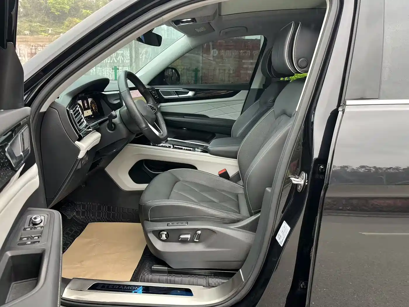 Volkswagen Teramont 2024 380TSI 4WD Prestige Luxury Edition фото 4