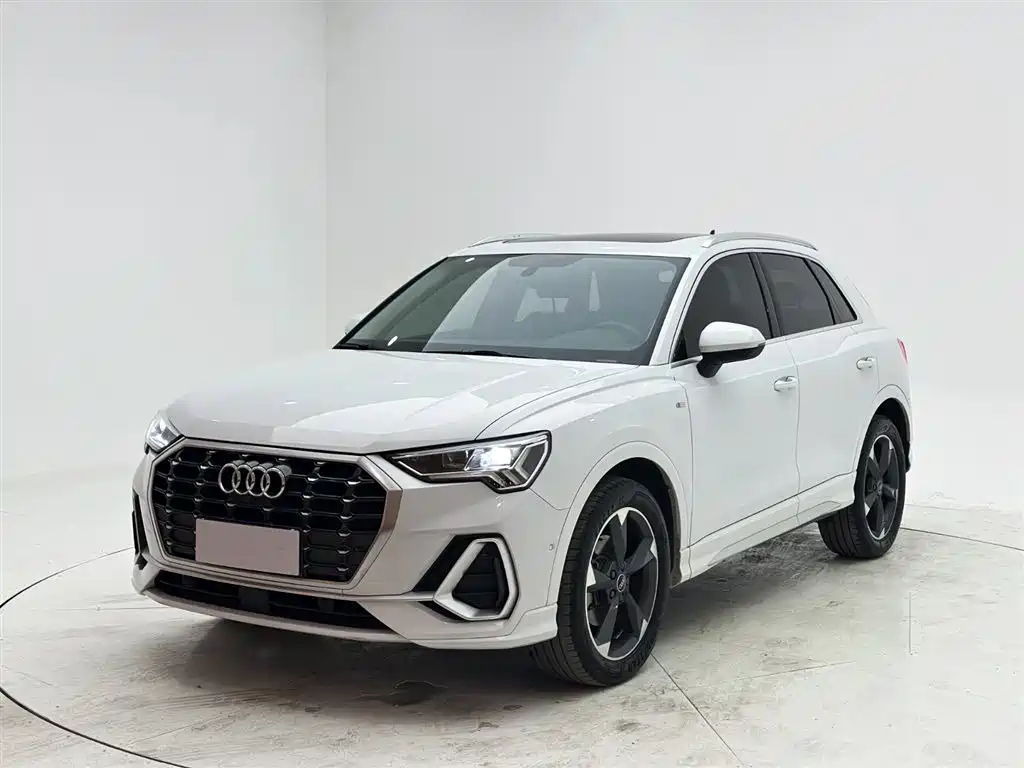 Audi Q3 2021 35 TFSI Fashion Sport