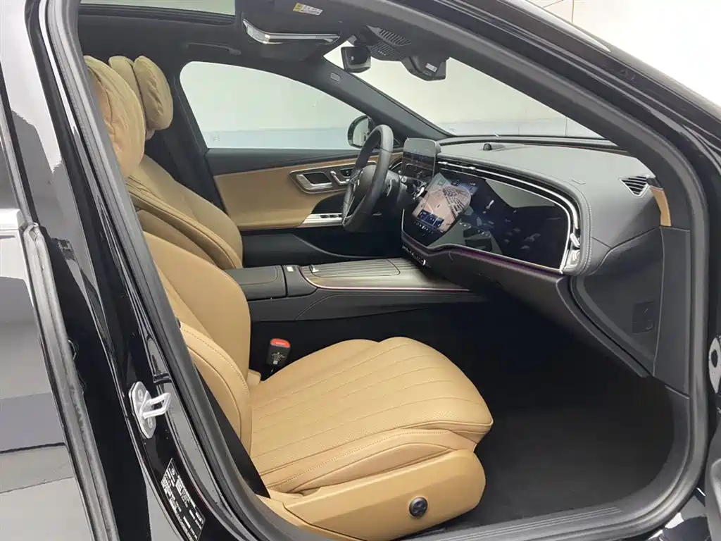Mercedes-Benz E-Class 2024 Facelift E 300 L Luxury фото 18