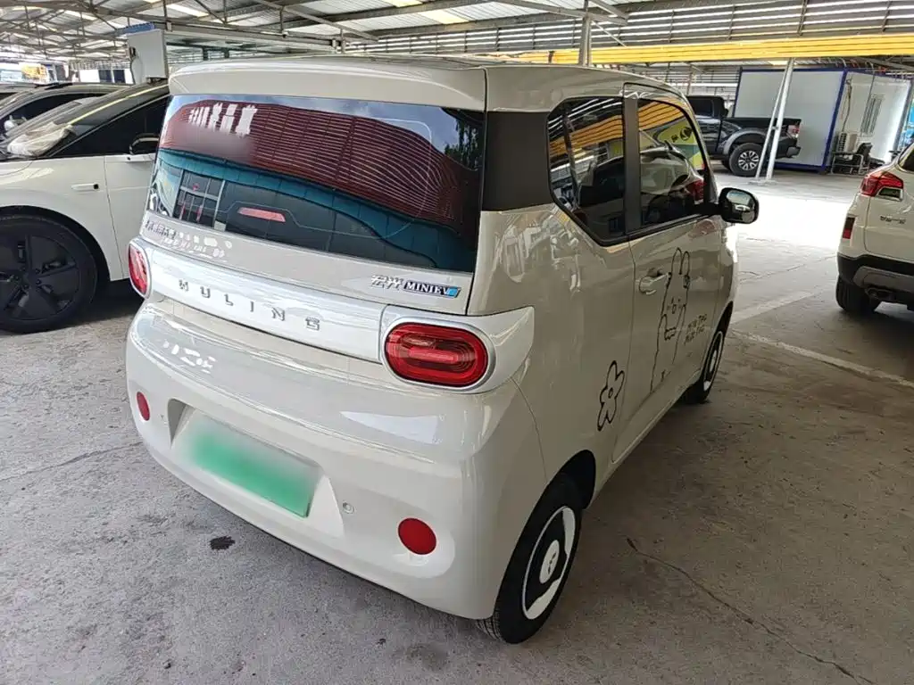 Фото 7 - Wuling Motors Hongguang MINIEV