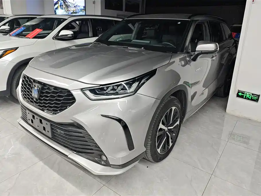 Toyota Crown Kluger 2022 2.5L HEV 4WD Premium Edition