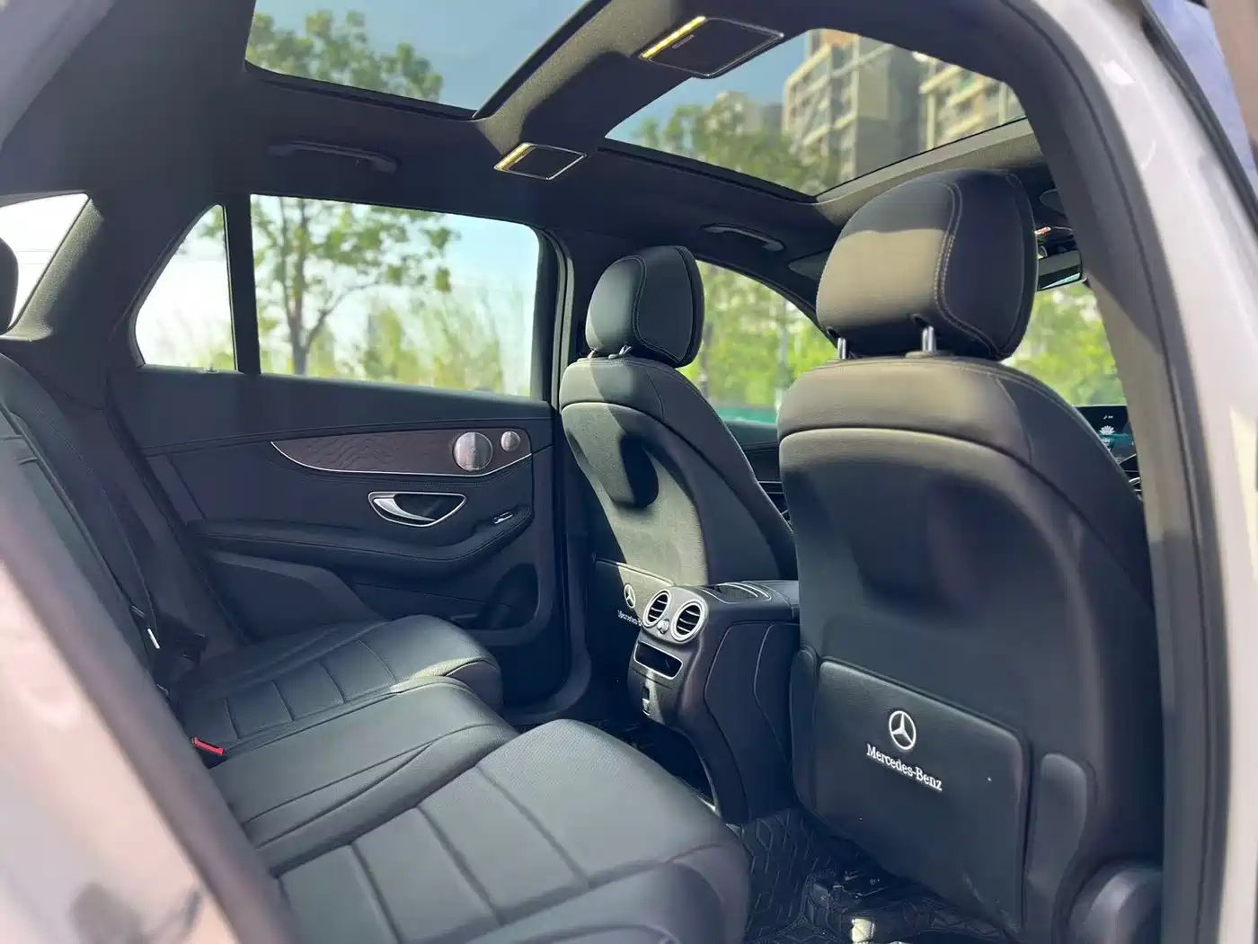 Mercedes-Benz GLC 2020 Facelift GLC 260 L 4MATIC Luxury фото 13