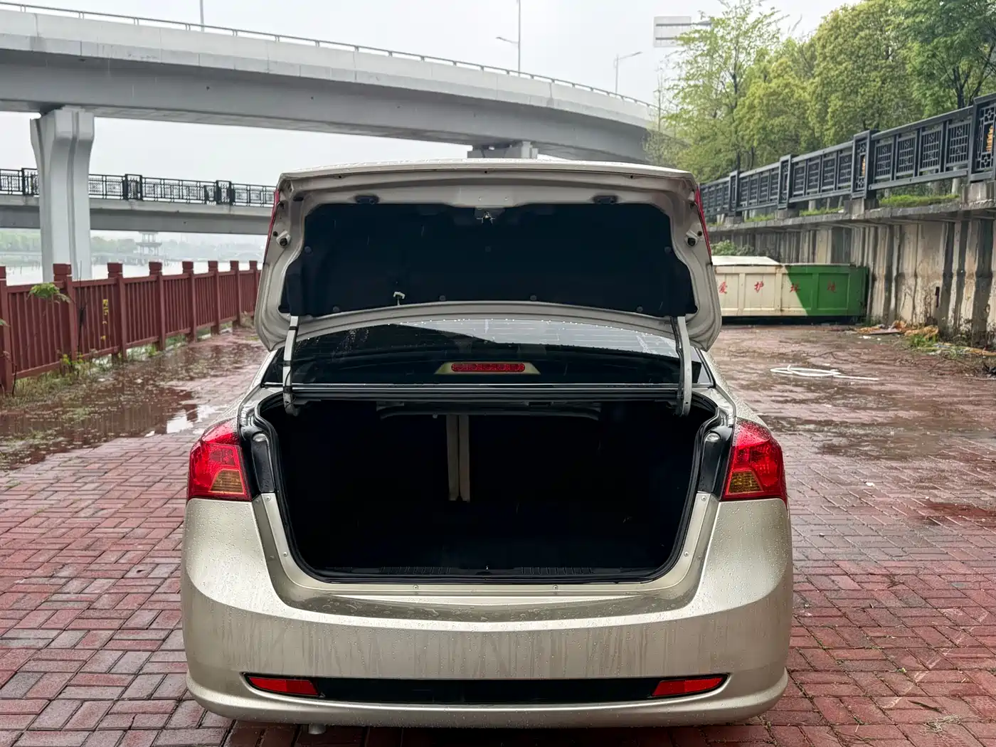 Buick Excelle 2013 1.5L Automatic Classic фото 15