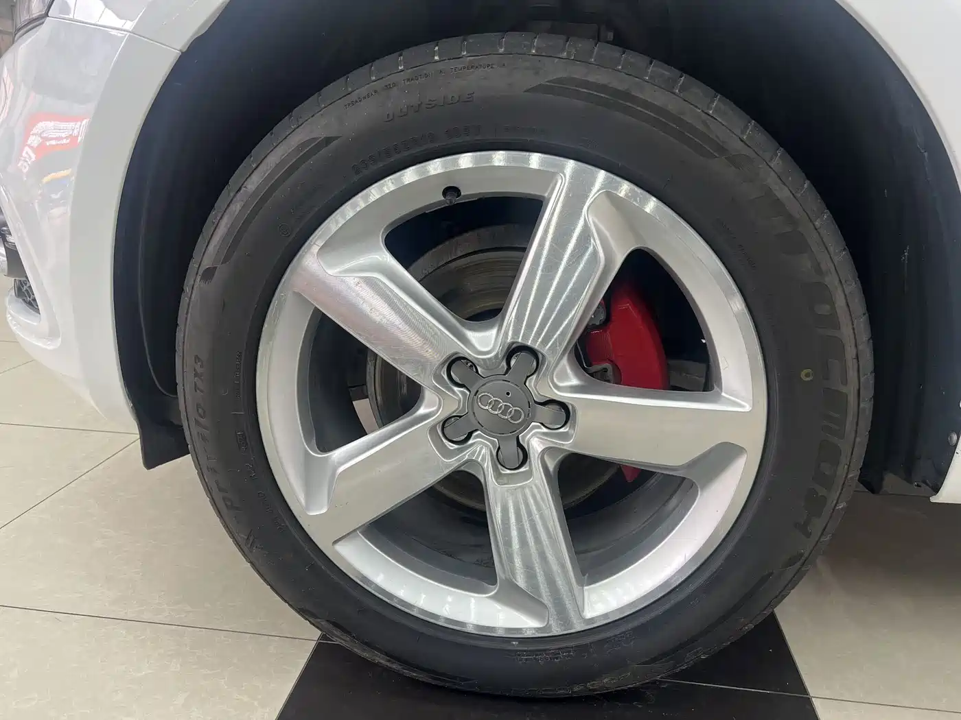Audi Q5 2018 Collector's Edition 40 TFSI Progressive фото 6