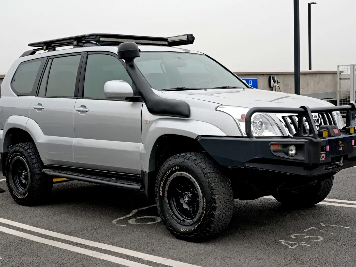 Toyota Prado 2005 Model 4.0L Automatic GX Luxury Edition фото 3