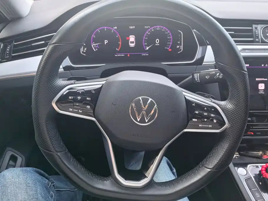 Volkswagen Magotan 2024 2023 Model 2 Million Commemorative Edition 330TSI DSG Luxury