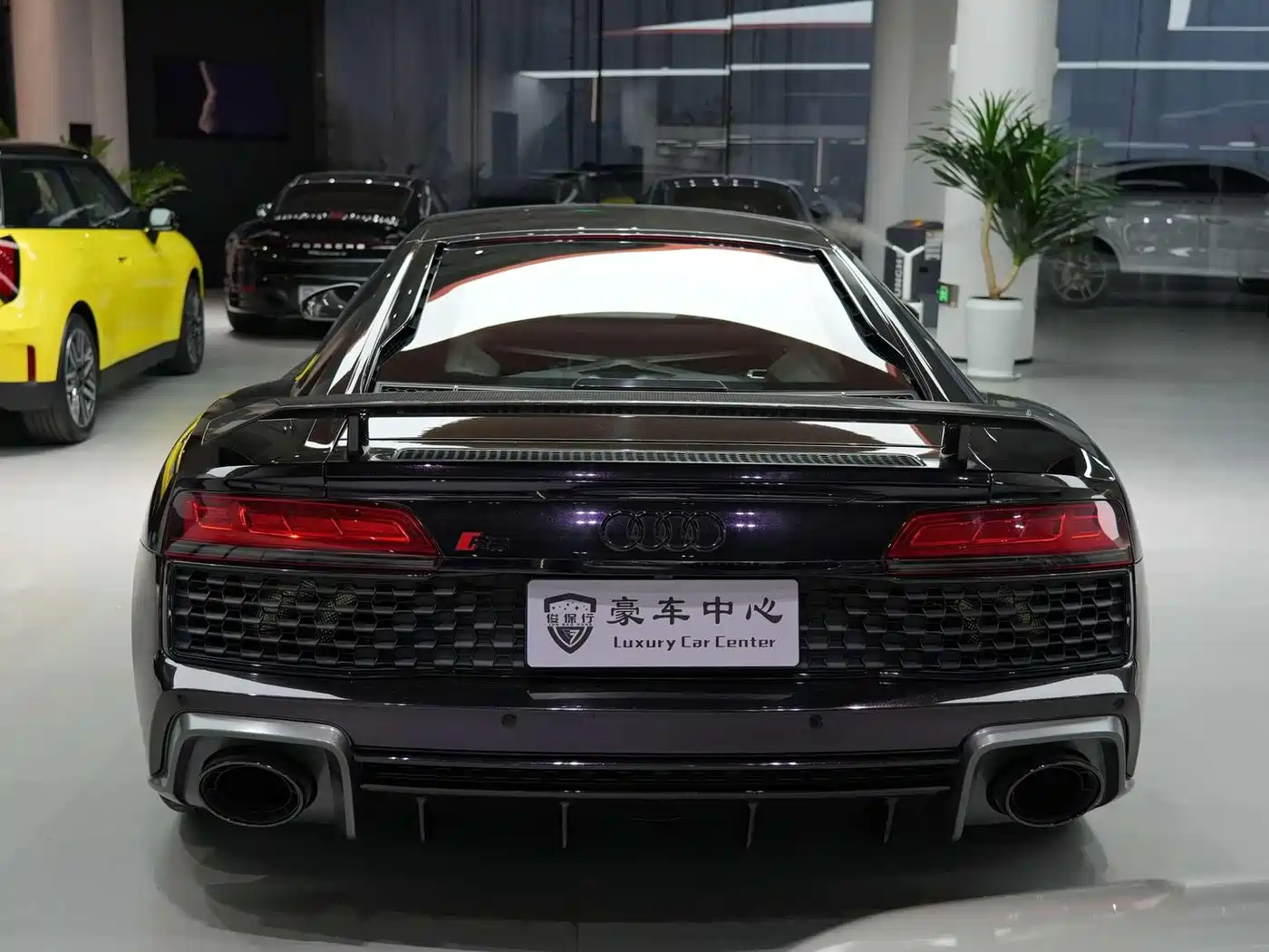 Audi R8 2022 V10 Coupe Performance фото 6
