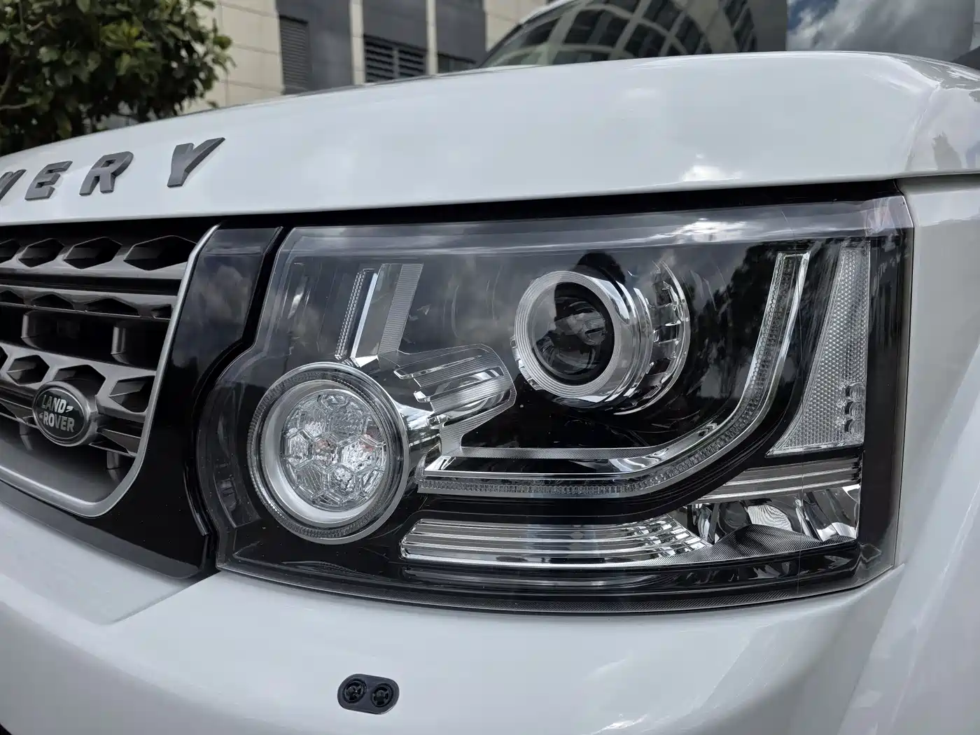 Land Rover Discovery 2016 3.0 SDV6 Black Edition HSE Diesel фото 5