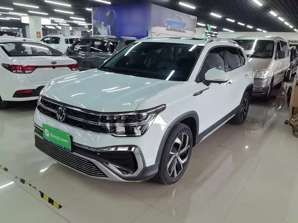 Volkswagen Tharu 2024 300TSI 2WD Full Moon Edition